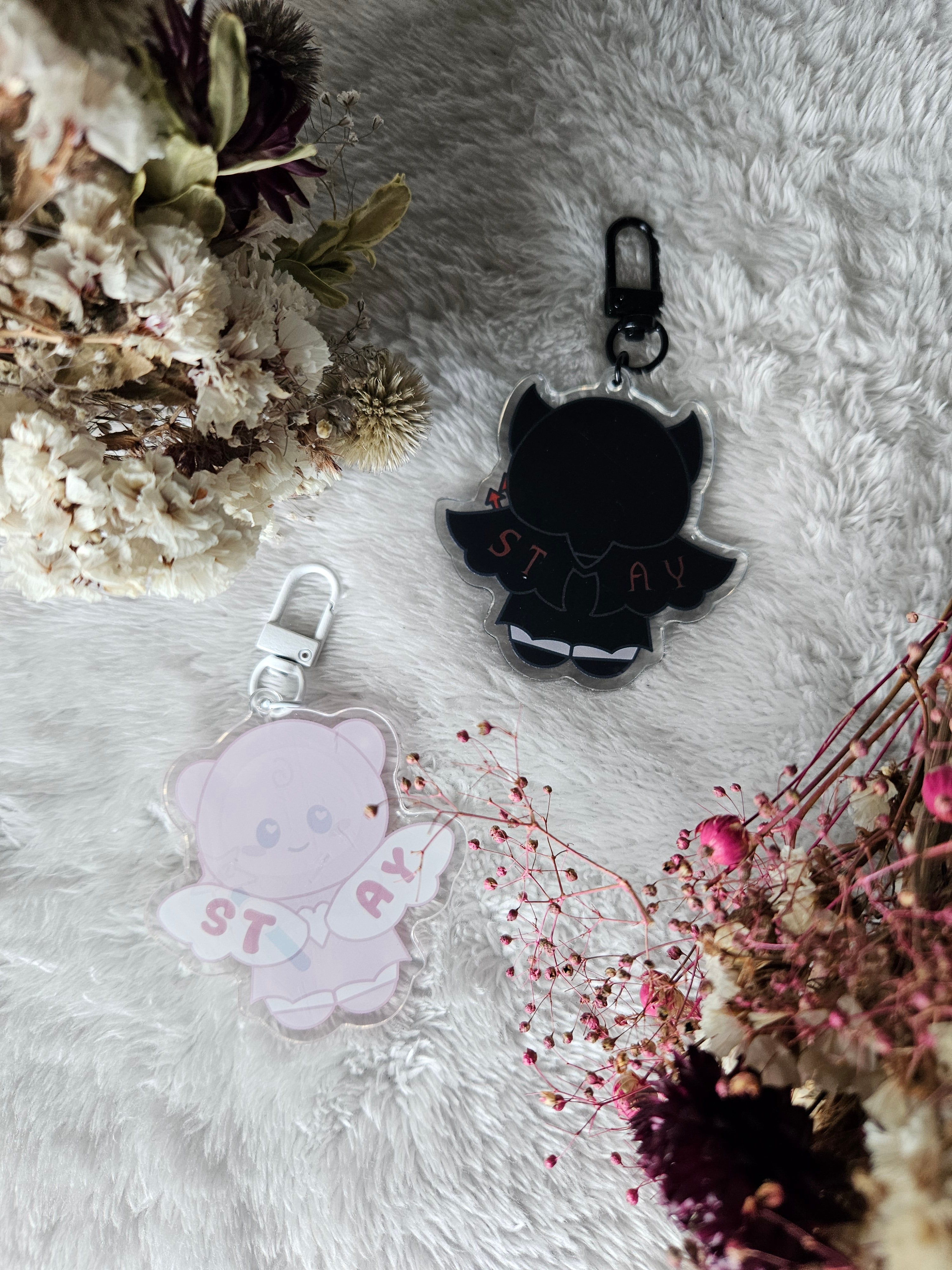 Stray Kids "STAYlight/STAYnight" Acylic Keychain